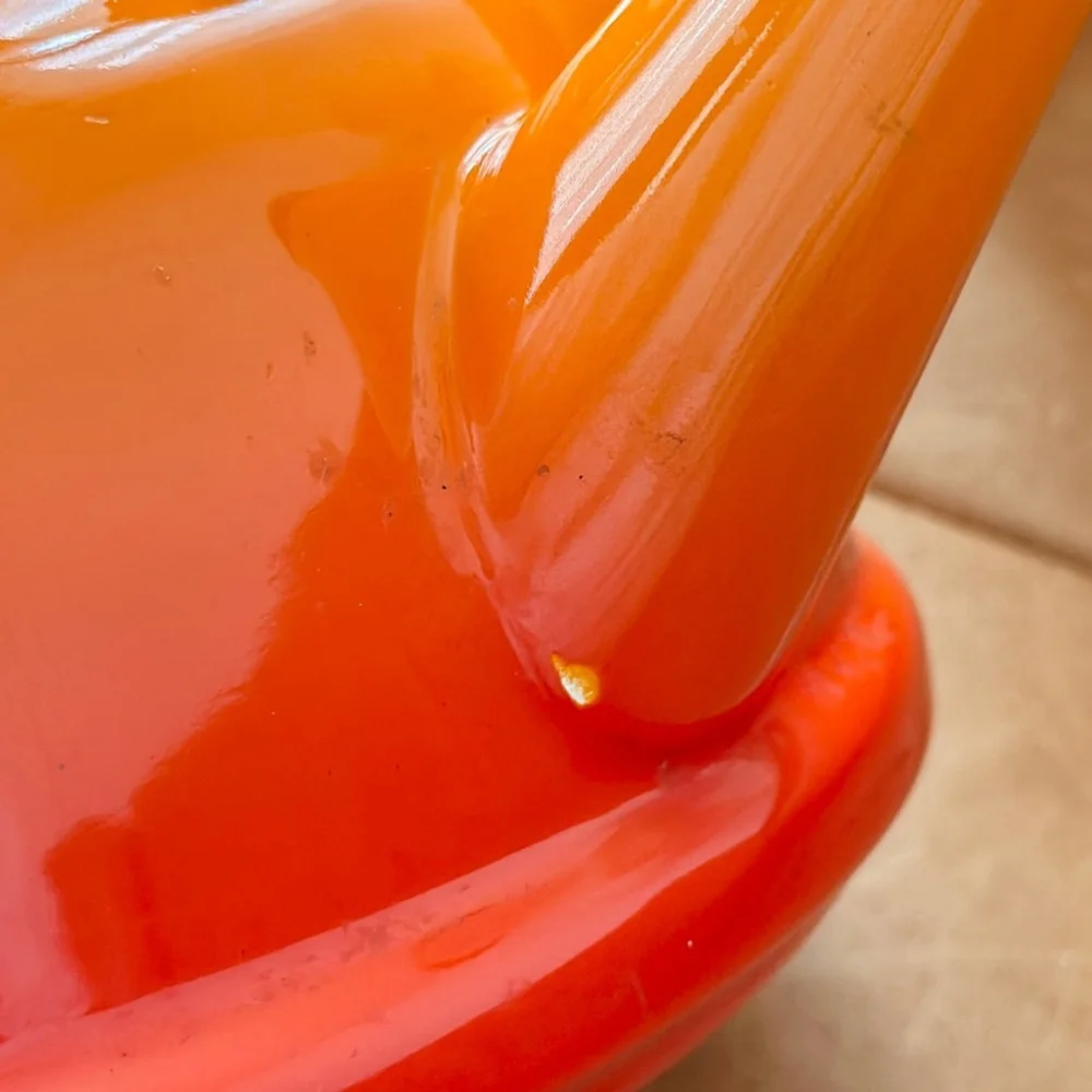 Vintage Le Creuset whistling Kettle - some damage - 1.6 litres - Picture 7 of 11
